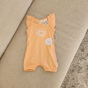 Earth Nymph Baby Romper🤍